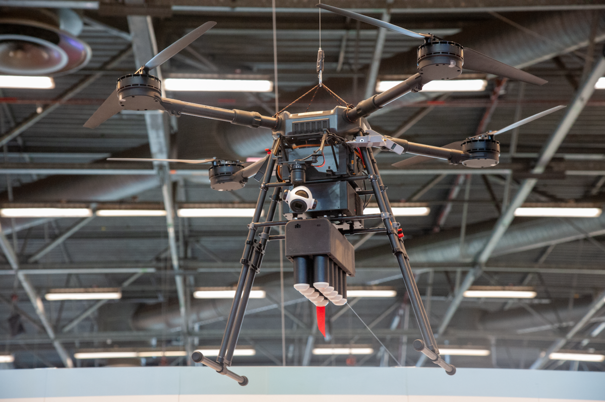 Un petit drone Alsetex pour la route ? - © Reflets - CC BY-NC-SA