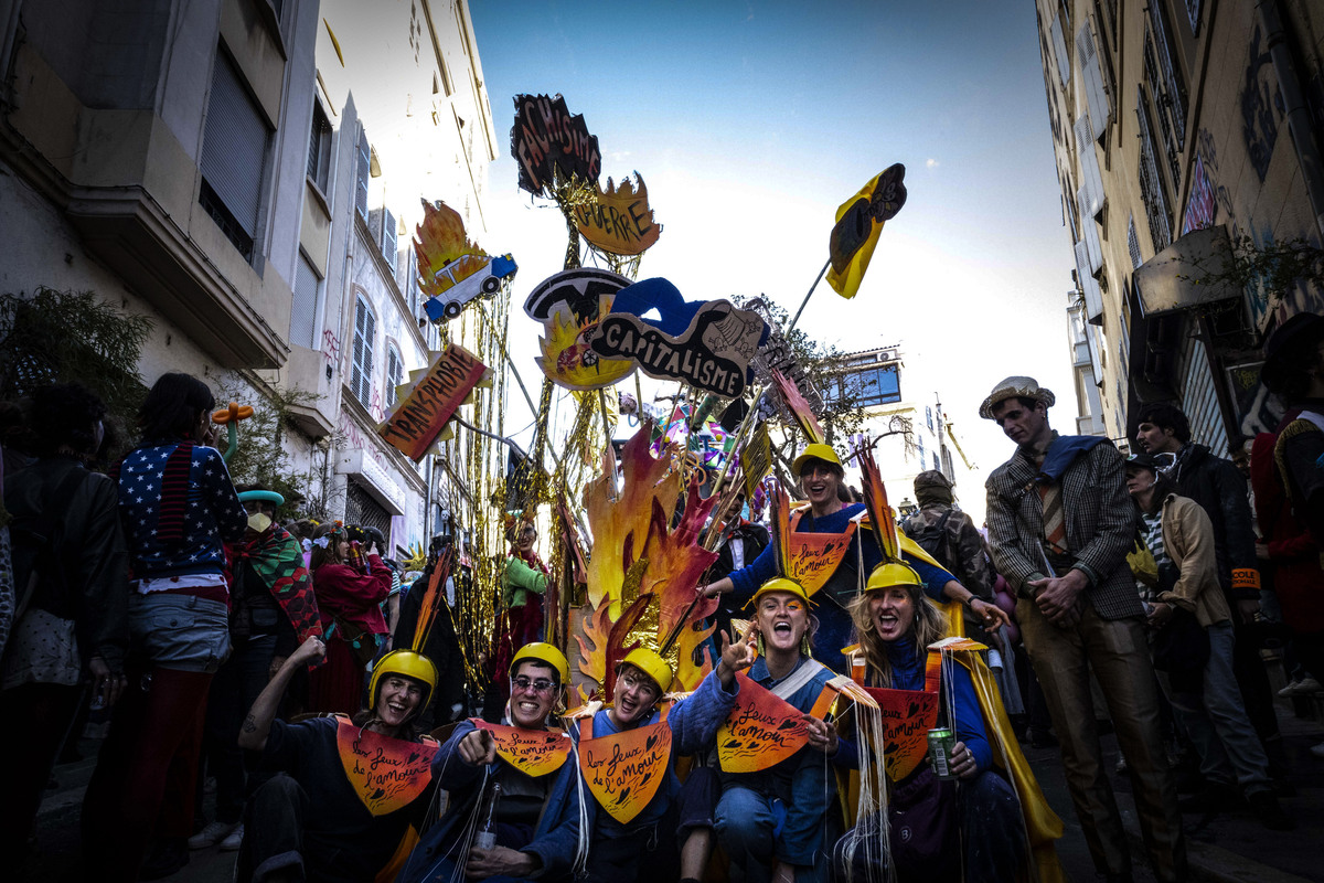 Fascisme, capitalisme, libéralisme, militarisme, il va falloir tout bruler - Ricardo Parreira