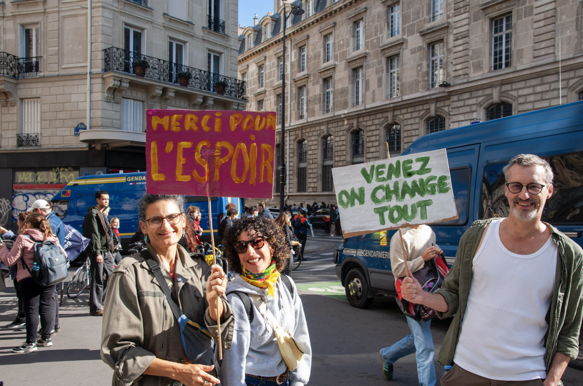 Les parents sont là aussi en soutien de leurs enfants - © Reflets