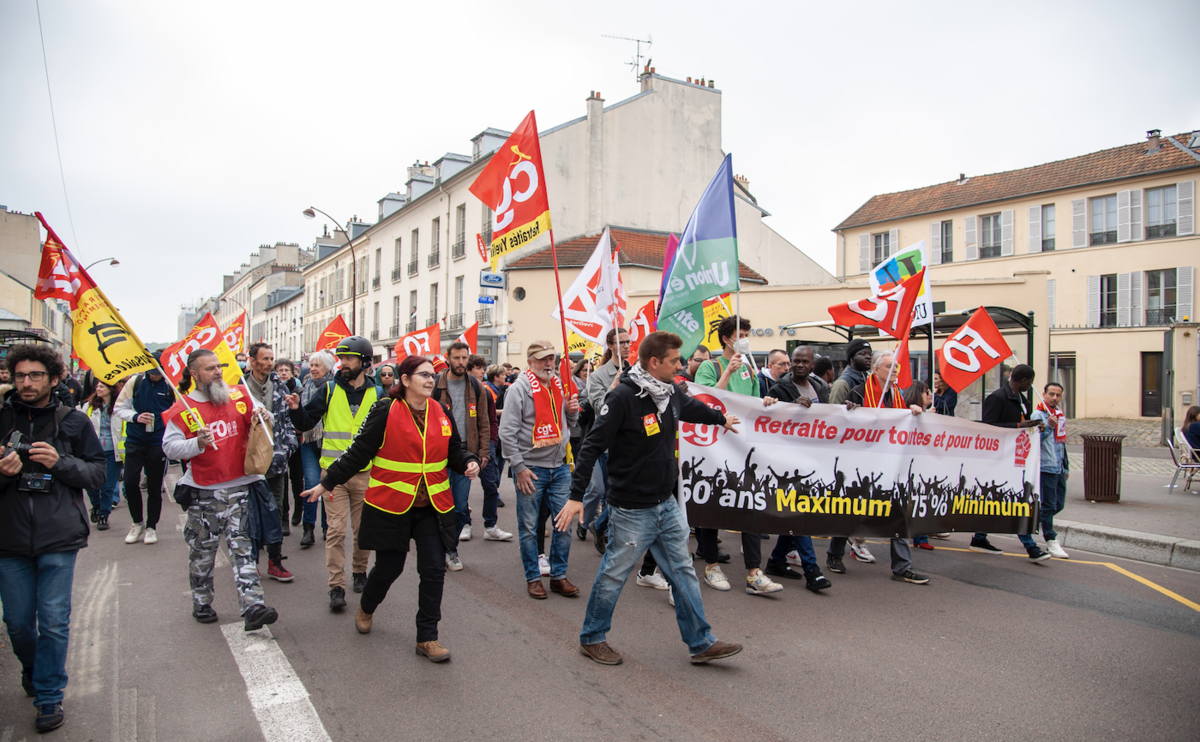La manifestation a avancé doucement vers le Château. - © Reflets