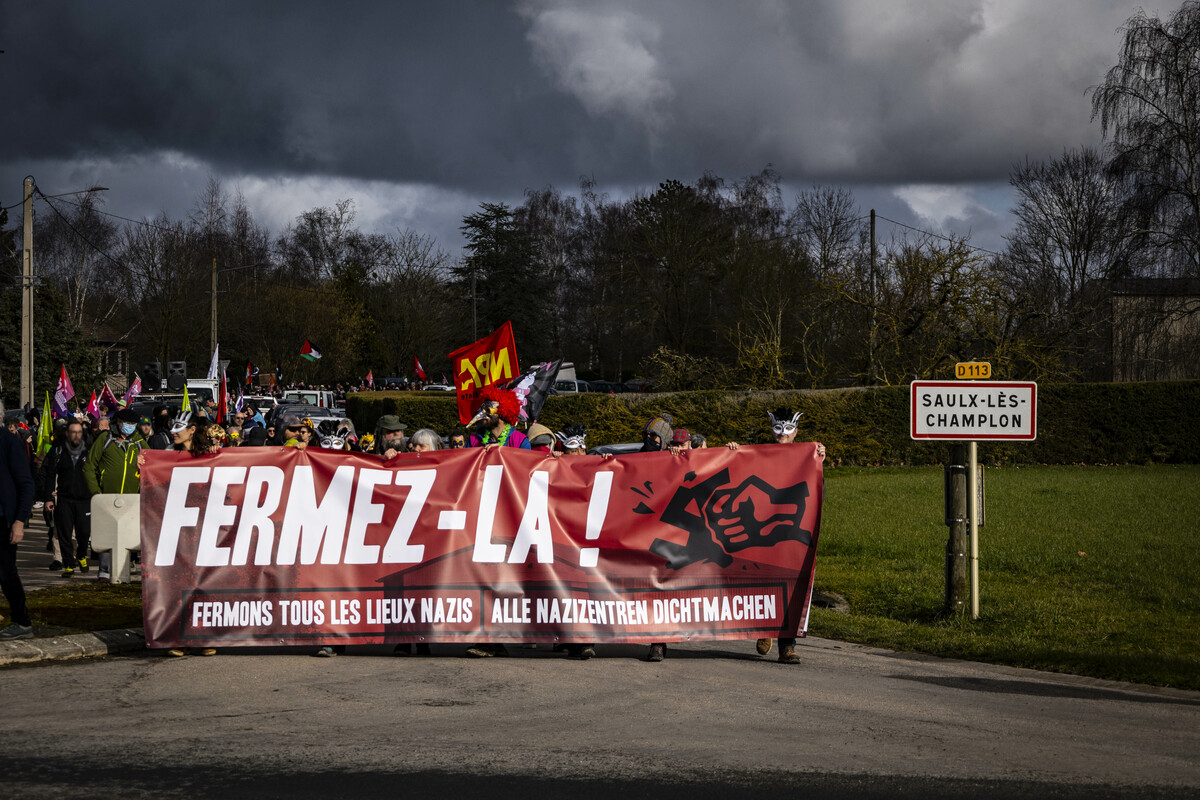 Depart de manif de Saulx-lès-Champlon - ©Ricardo Parreira