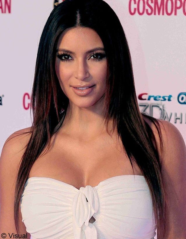 Kim Kardashian - D.R.