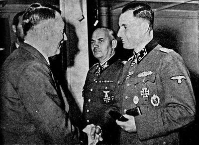 Hitler et Léon Degrelle, 1944.- Wikipedia - Fair use