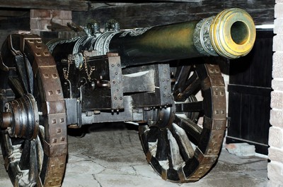 Cannone nel castello di Haut-Koenigsbourg - Alfo23 - cc-by-sa-2.0