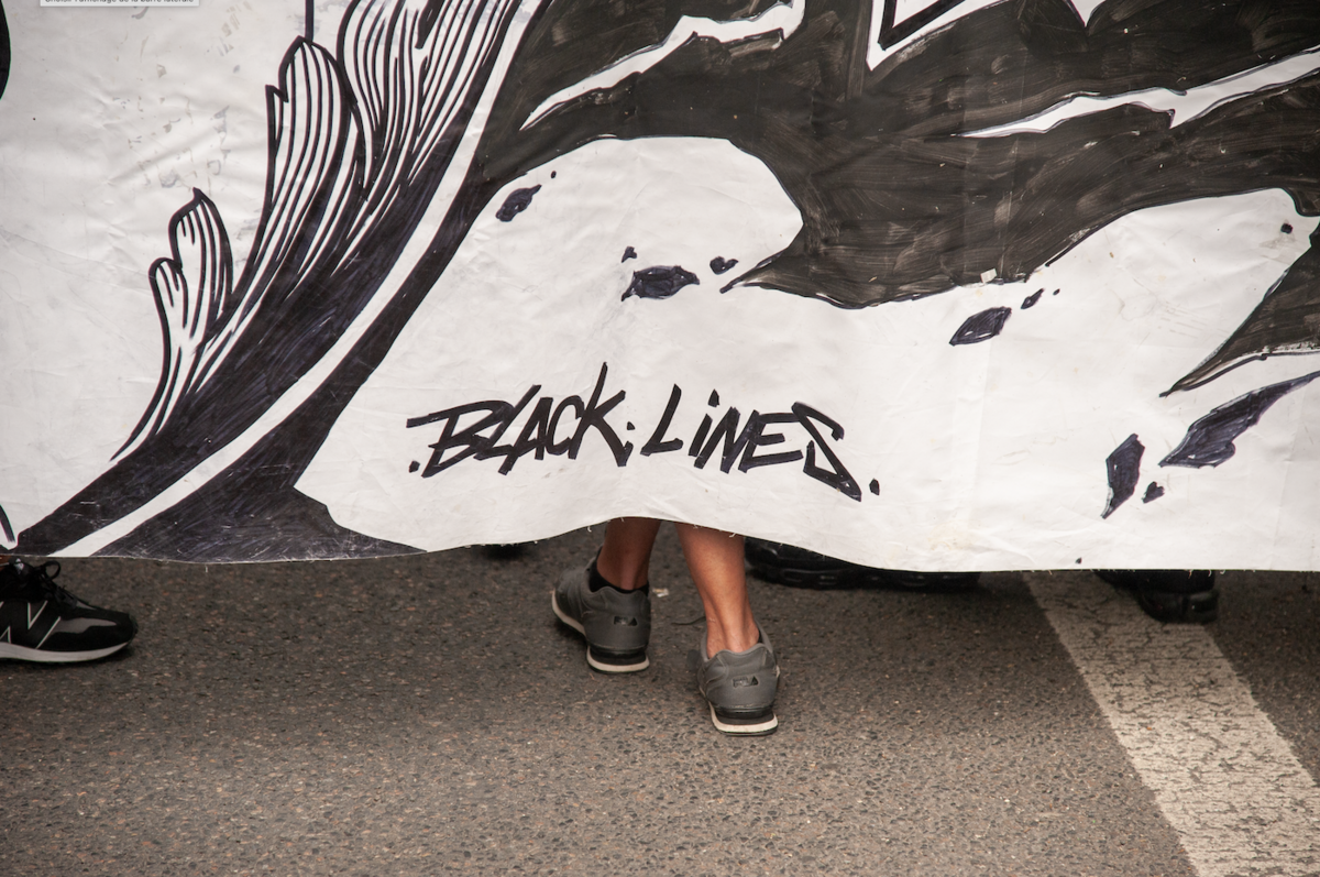 Le cortège de tête avant le départ - © Reflets