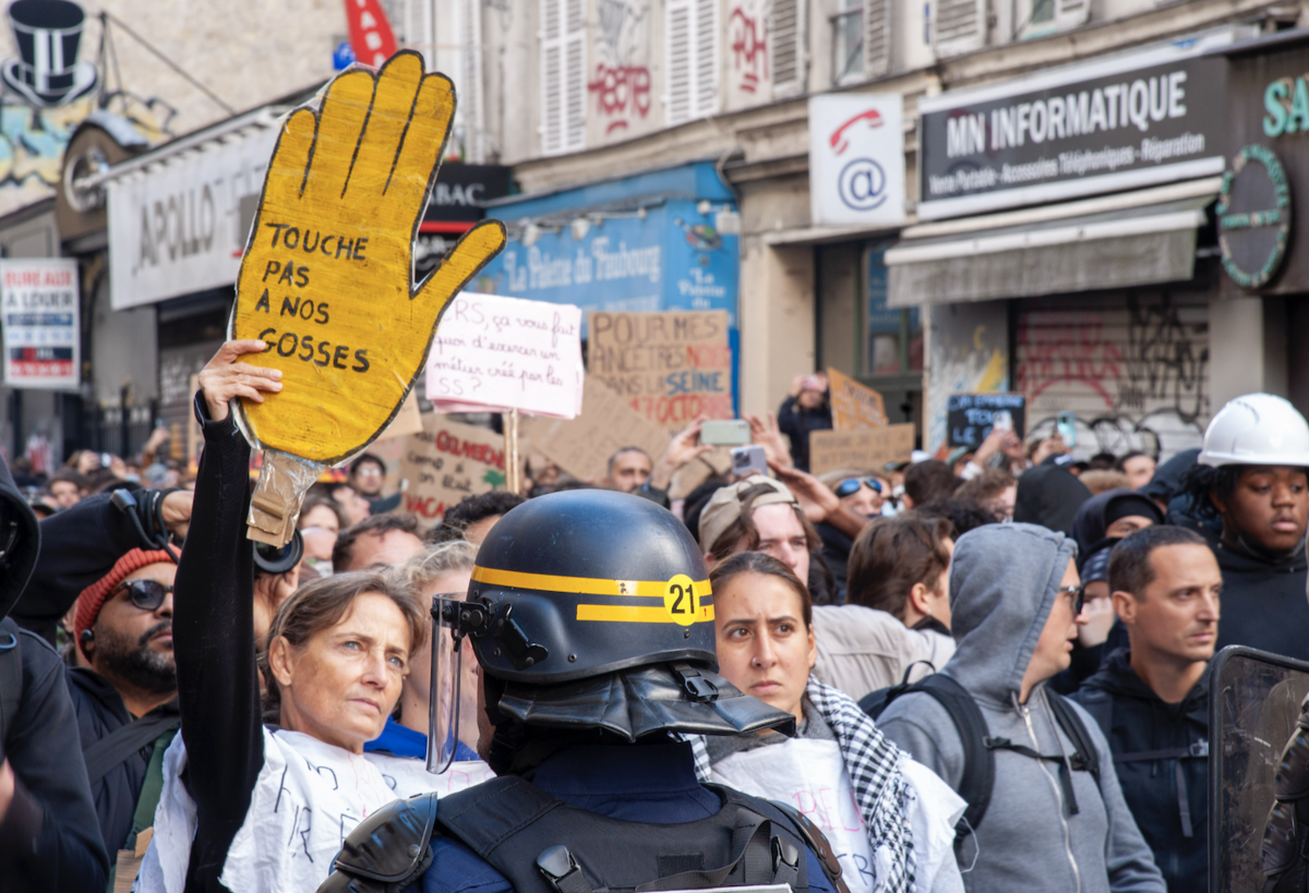 Les parents à la rescousse  - © Reflets