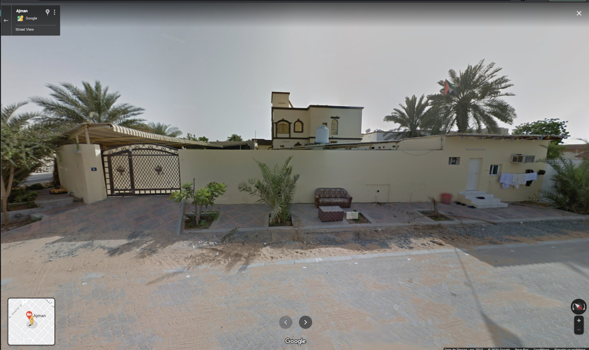 Bâtiment aux Émirats à l'adresse indiquée dans le Whois - Google Street View