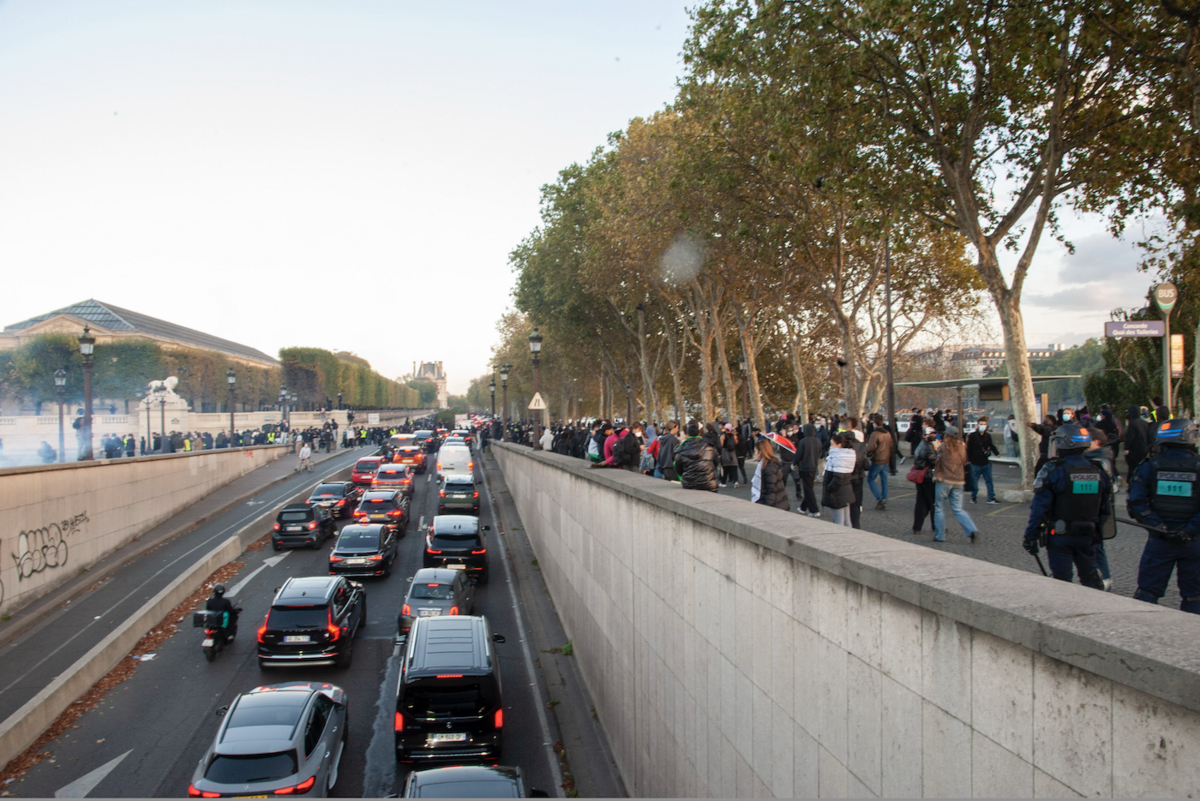 La gestion des manifestants était totalement erratique - © Reflets